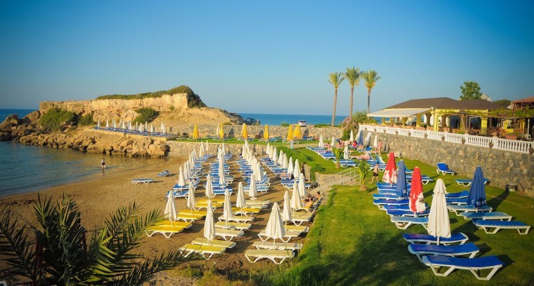 Shuttle Service zum Golden Beach (Unser Partner Strand)