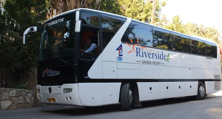 Shuttle Service mit dem Bus nach Kyrenia(Girne)